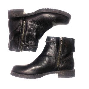 Frye Boots - black leather